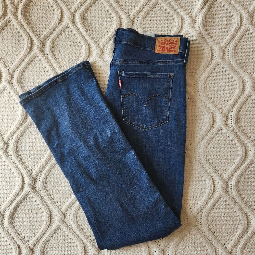Levi 315 Shaping Bootcut Jeans Size 30